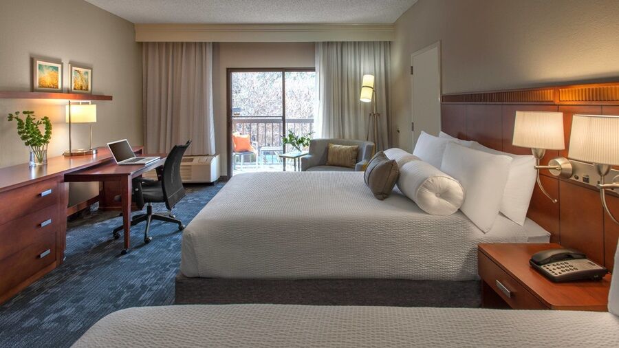 Courtyard By Marriott Atlanta Windy Hill/Ballpark Смирна Екстер'єр фото